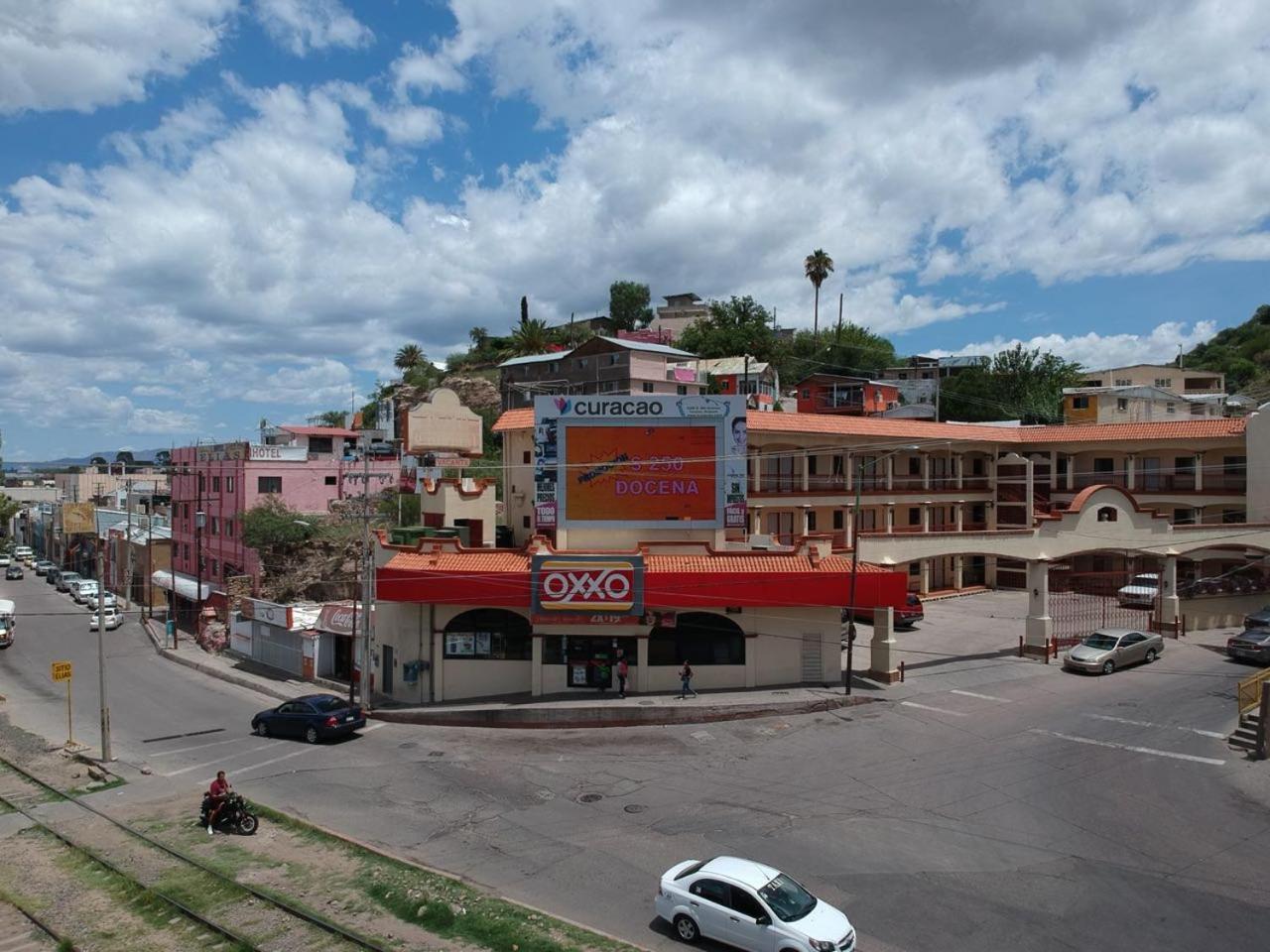Hotel Colonial De Nogales Ногалес Экстерьер фото
